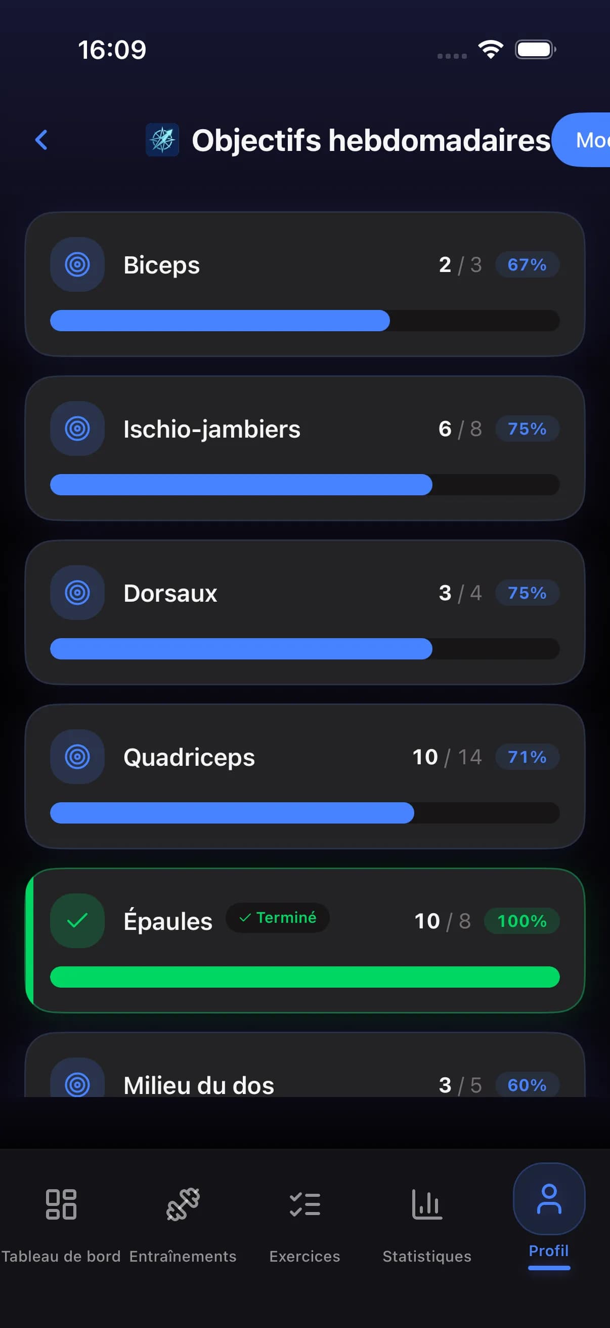 Weekly goals screen with muscle group targets